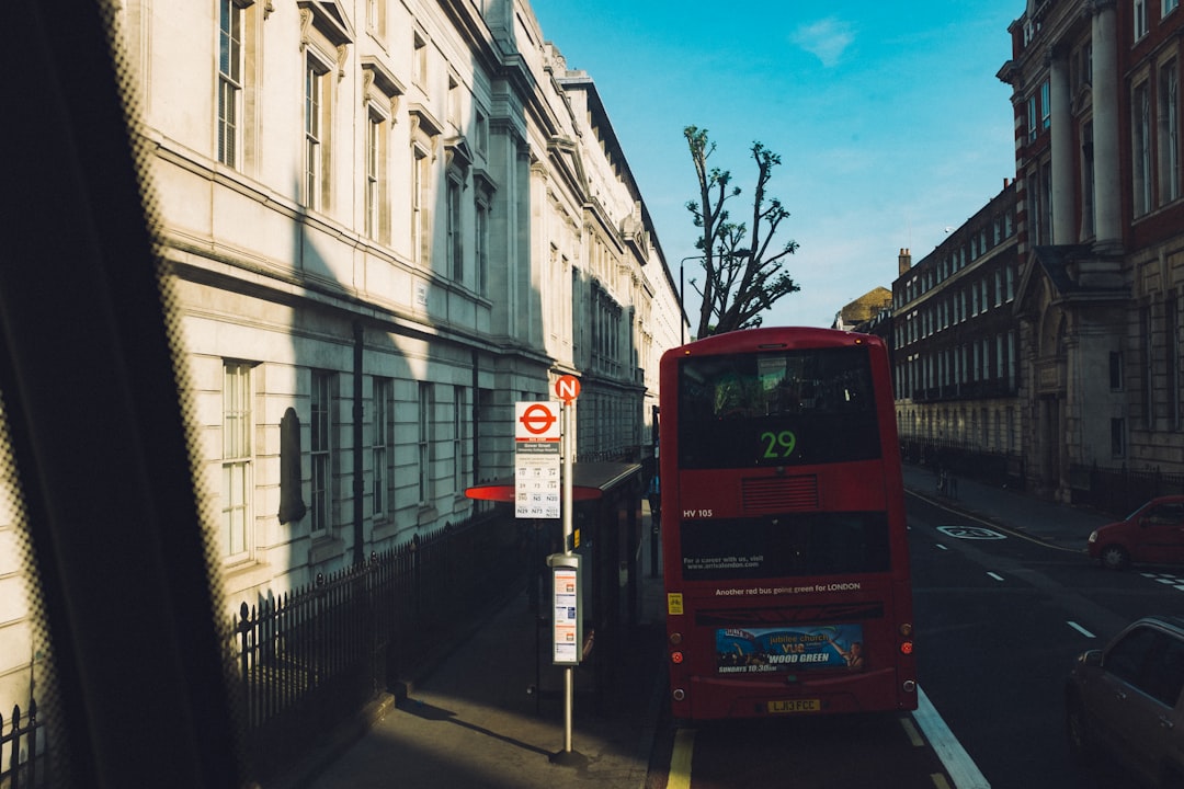 Bus