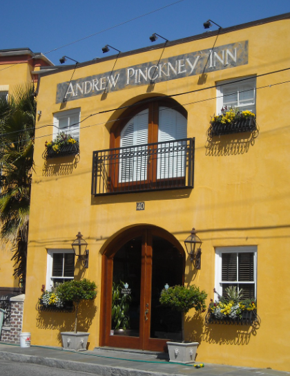 장기 여행자를 위한 저렴한 숙소