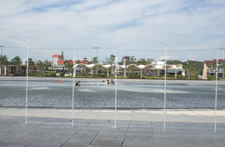 남당항 해양분수공원