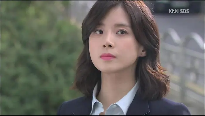 이보영 李寶英 Lee Bo-young