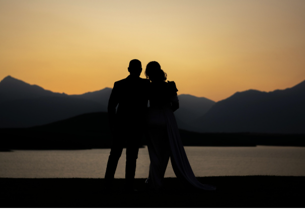 은퇴 후 새로운 관계 탐색: 황혼 재혼, 친구 찾기, 디지털 소셜라이징을 통한 삶의 지평 확장