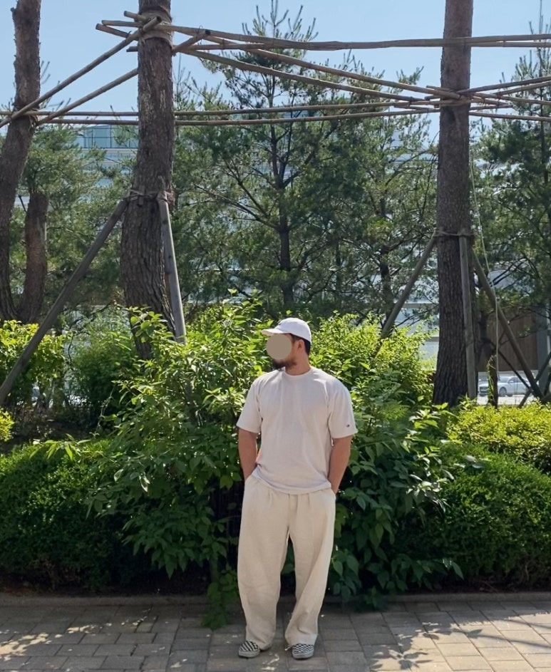 데일리룩(2025. 6. 23.)빈티지 구제 마블(marvel) 볼캡 모자 캠프캡, 어커버 오버핏 오버사이즈 티셔츠 반팔, 무신사스탠다드 무신사 데님와이드 벌룬팬츠, 반스 체커보드