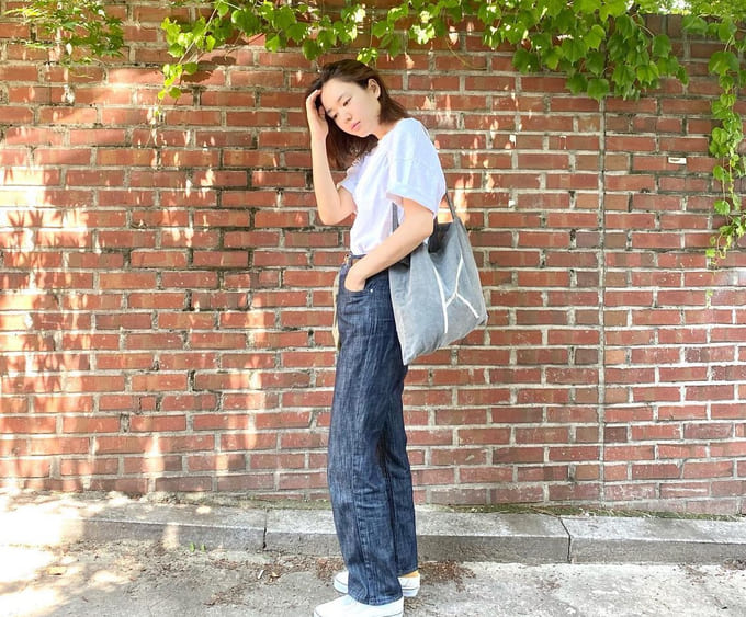 안은진 사복