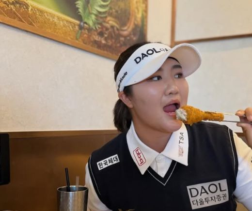 유해란 프로 나이 프로필 학력 고향 상금 퍼터 총정리|LPGA 우승·키·세계랭킹·2026 근황
제목 복사