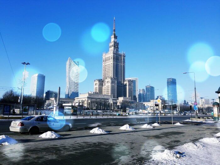 폴란드-바르샤바-건물