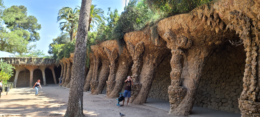 구엘 공원-P&ograve;rtic de la Bugadera