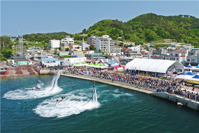 보물섬 미조항 멸치 &amp; 수산물 축제