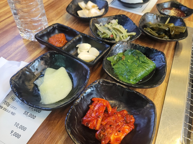 더기네 장어 기본반찬