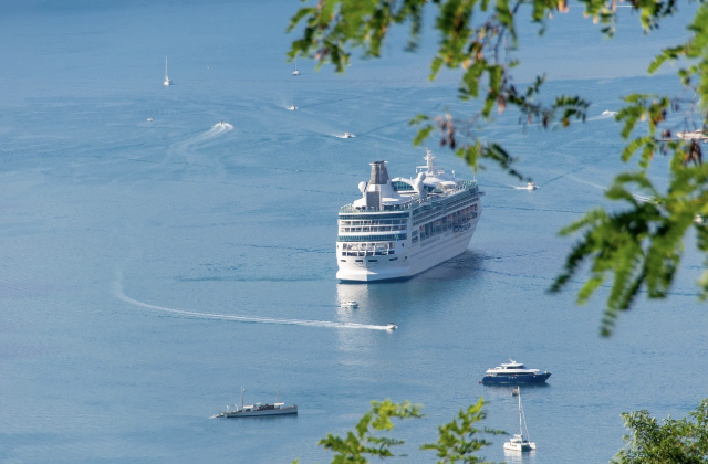 하루에 두 나라 여행하기: 국경 근처의 색다른 여행 루트