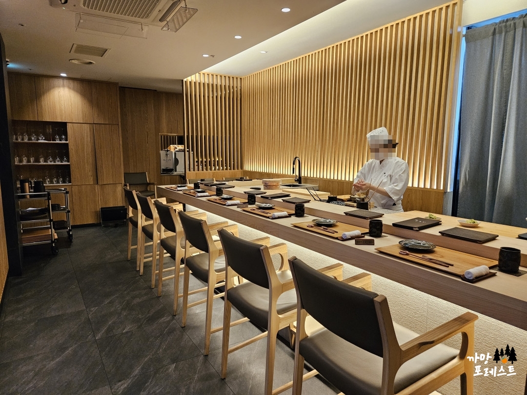 스시코우지 실내 매장