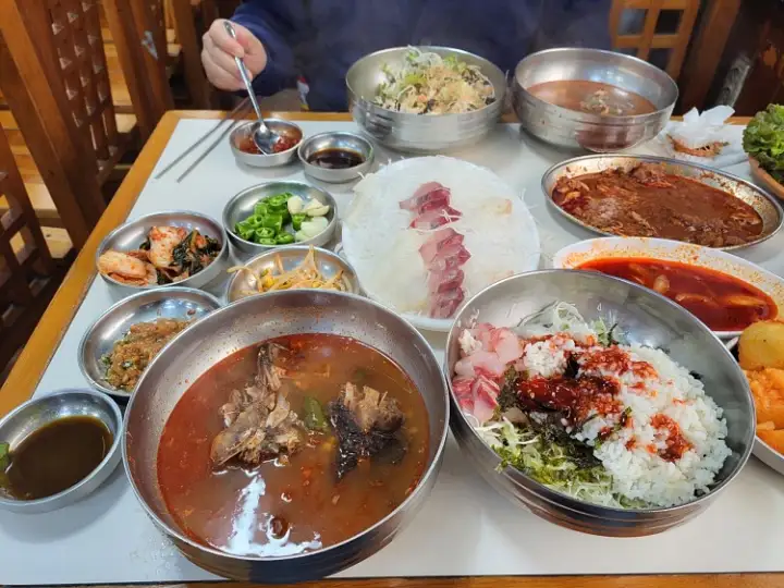 생방송오늘저녁 회정식 점심특선 메뉴판에 없어도 주문 폭주 맛집 추천