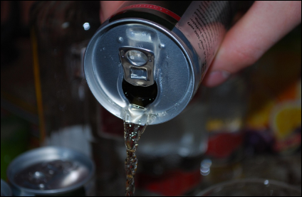 에너지 음료와 집중력과의 관계