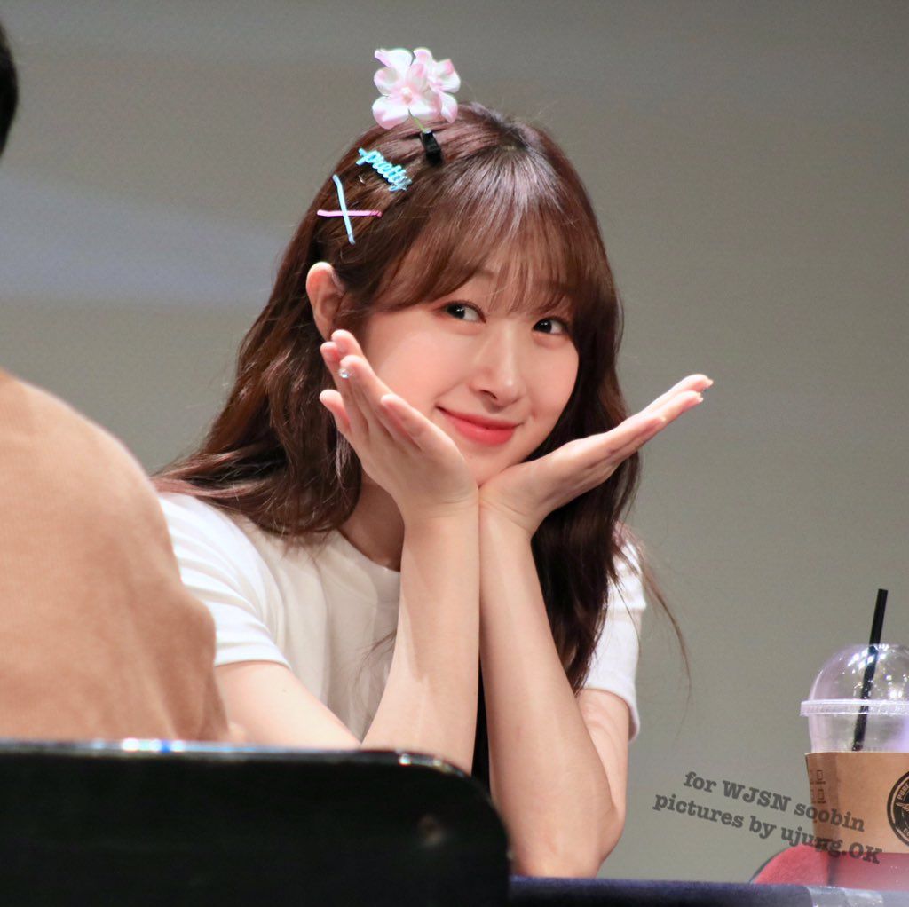 우주소녀 수빈 인스타그램 사진 몸매 얼굴 화보 움짤 트위터 고화질 우주소녀 수빈 인스타그램 사진 몸매 얼굴 화보 움짤 트위터 고화질