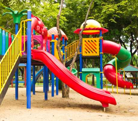 미끄럼틀의 다양한 디자인 형태