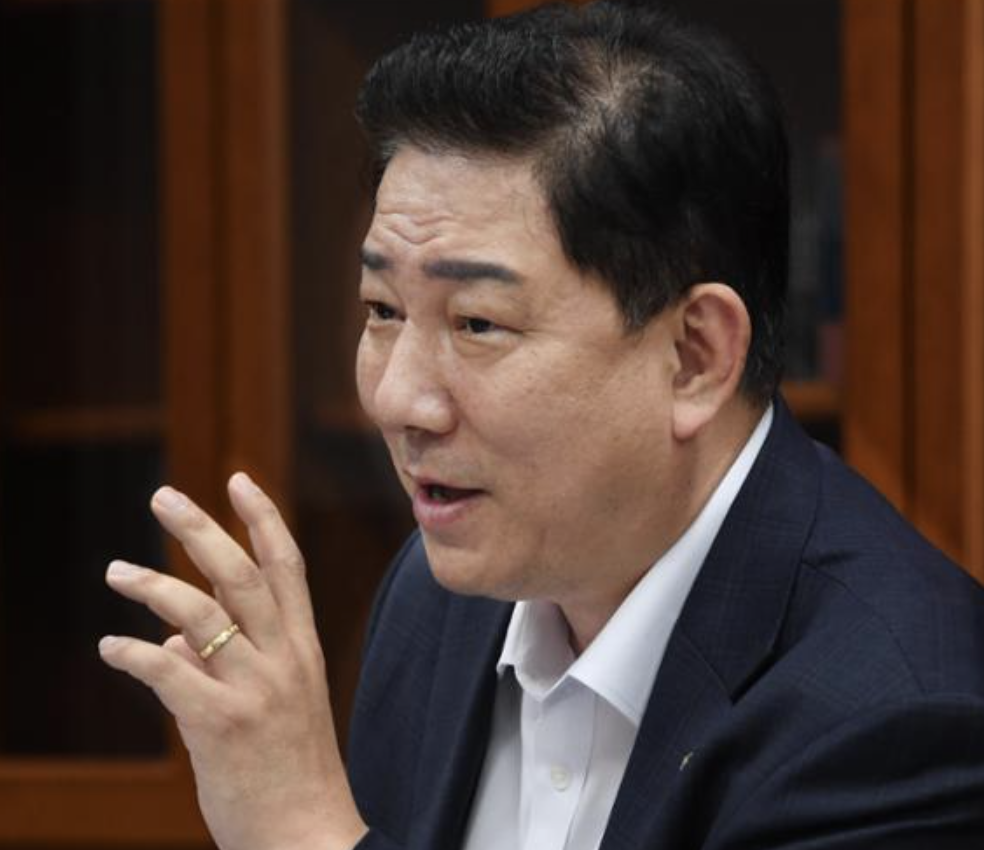 김병기10
