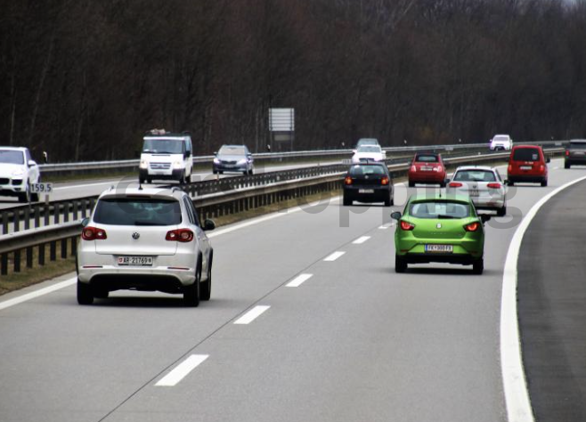 고속도로 1차선 정속주행