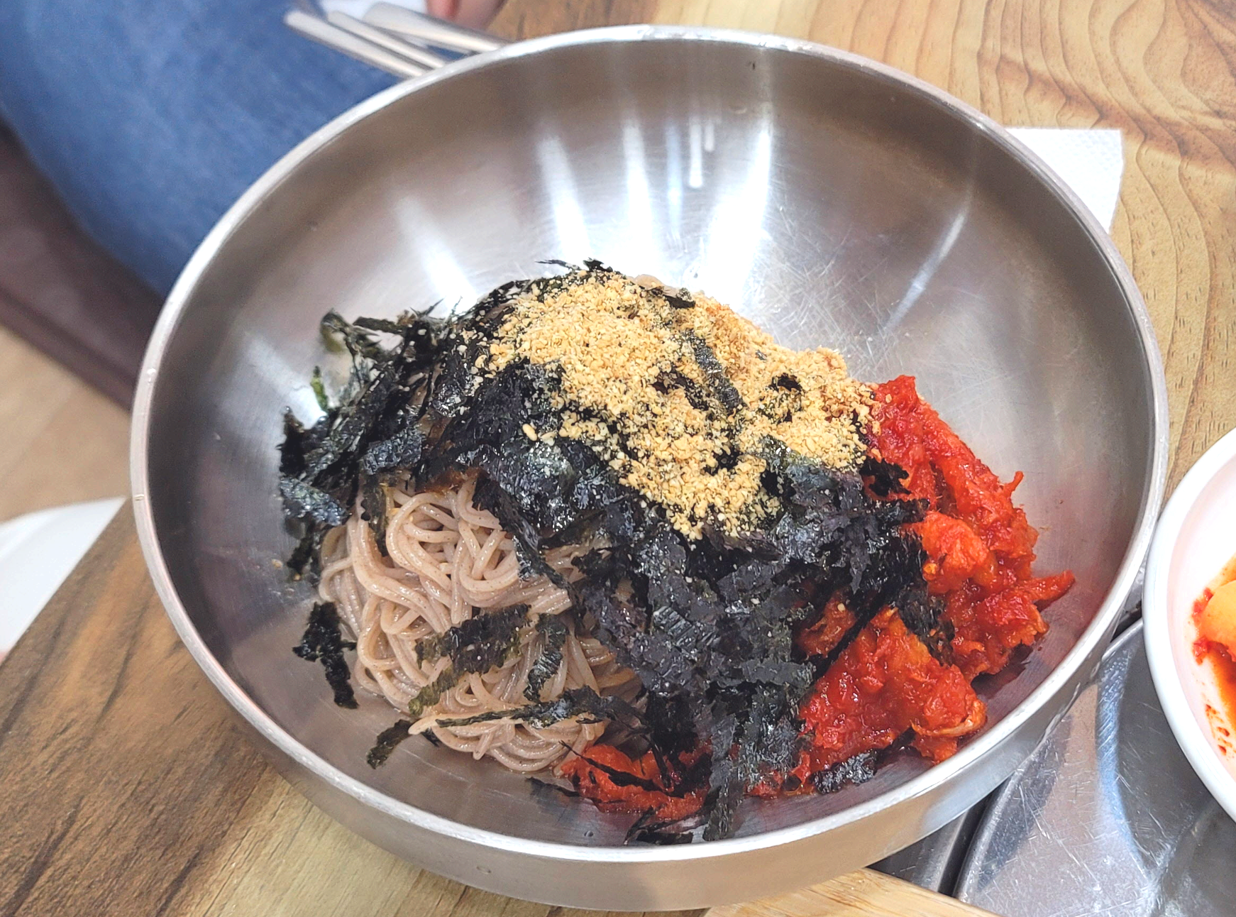 회막국수