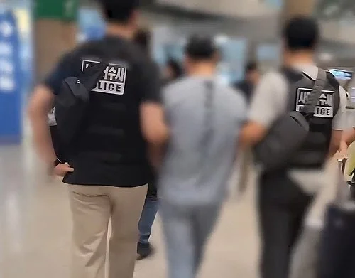 &lsquo;KT 소액결제&rsquo; 사건, 40대 중국교포 용의자 2명 검거. 연합뉴스