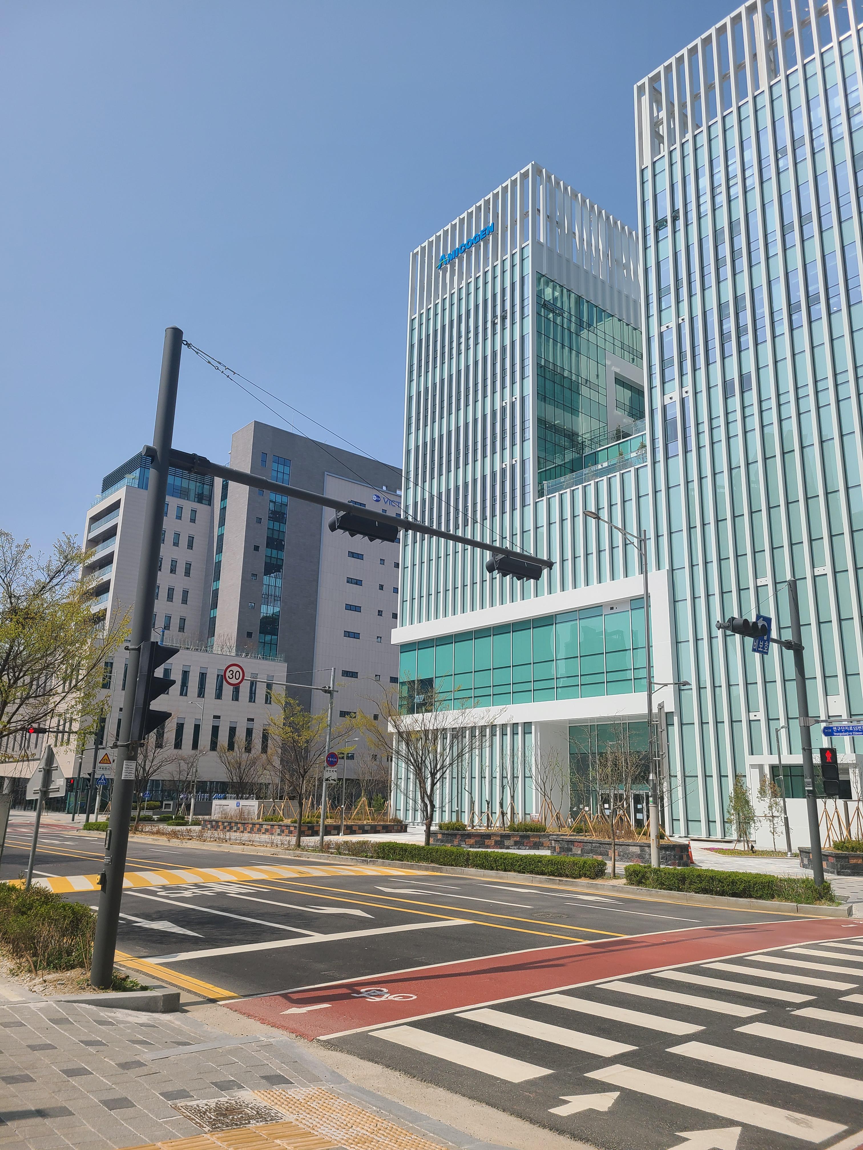 송도 AIT센터 외관 및 주변환경11