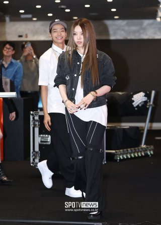 올데이 프로젝트 베일리 프로필