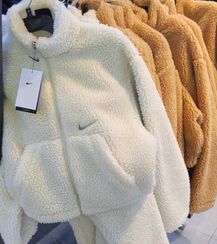 나이키 셰르파 양털 후리스 자켓 (뽀글이 후리스 자켓)