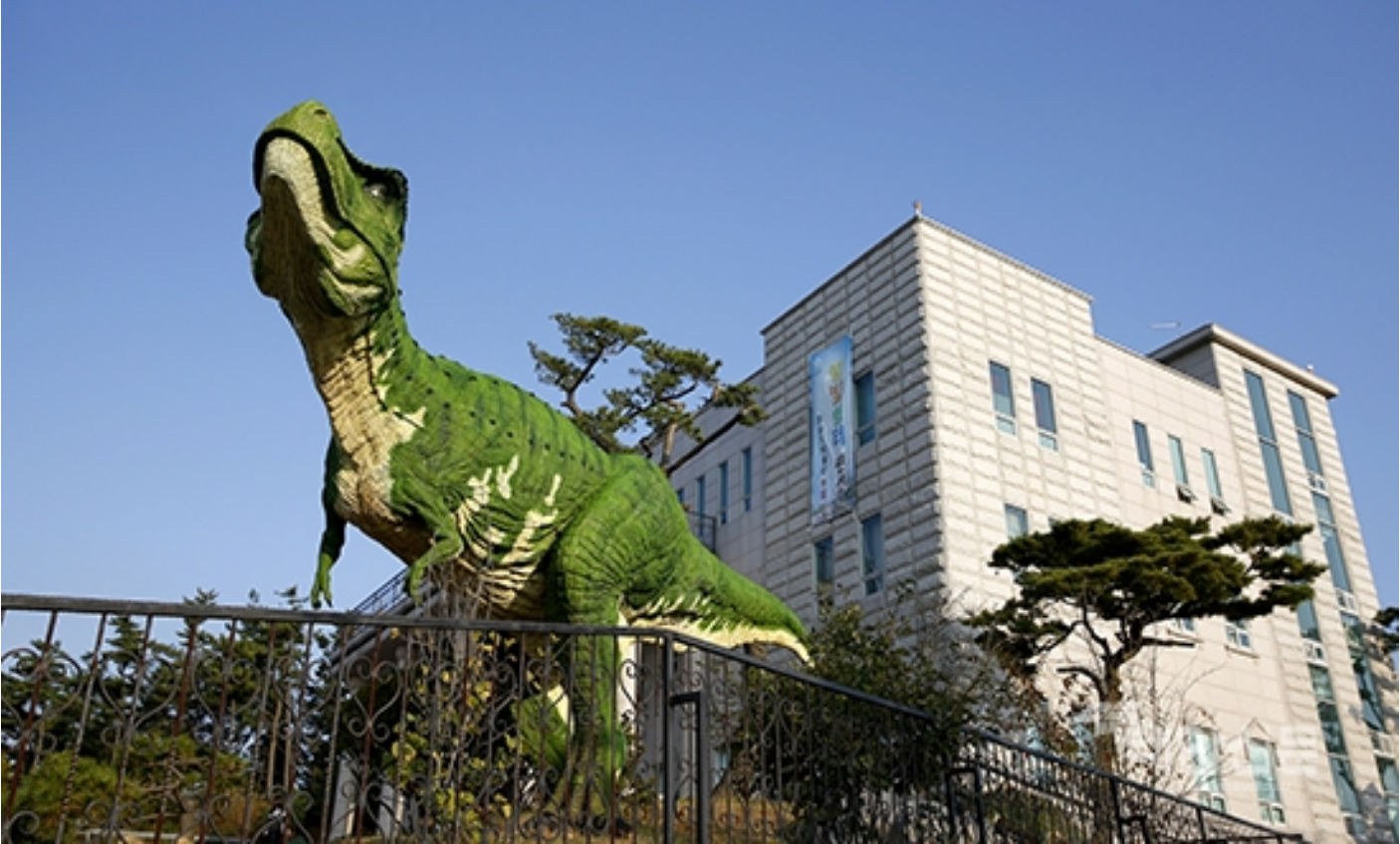 쥬라기-박물관-전경