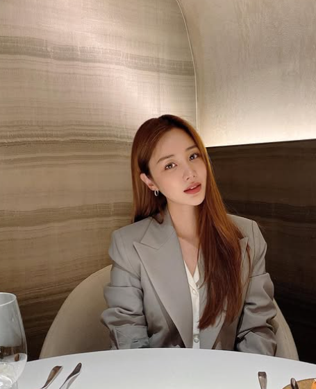 윤진이 남편 김태근