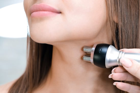 인모드를 이용한 브이라인 만들기: 비수술적 얼굴 윤곽 개선