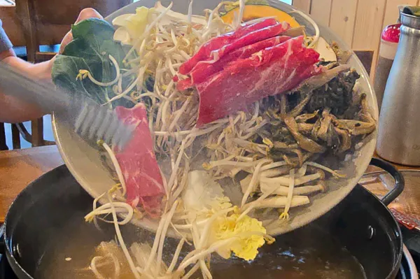 생생정보 우와한 식당 시레기손만두전골