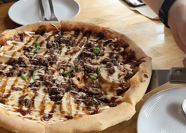 몽뜨화덕피자불고기피자한조각