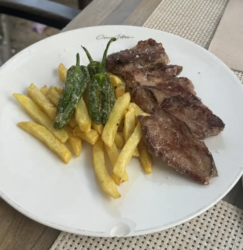 이베리코 돼지고기 스테이크