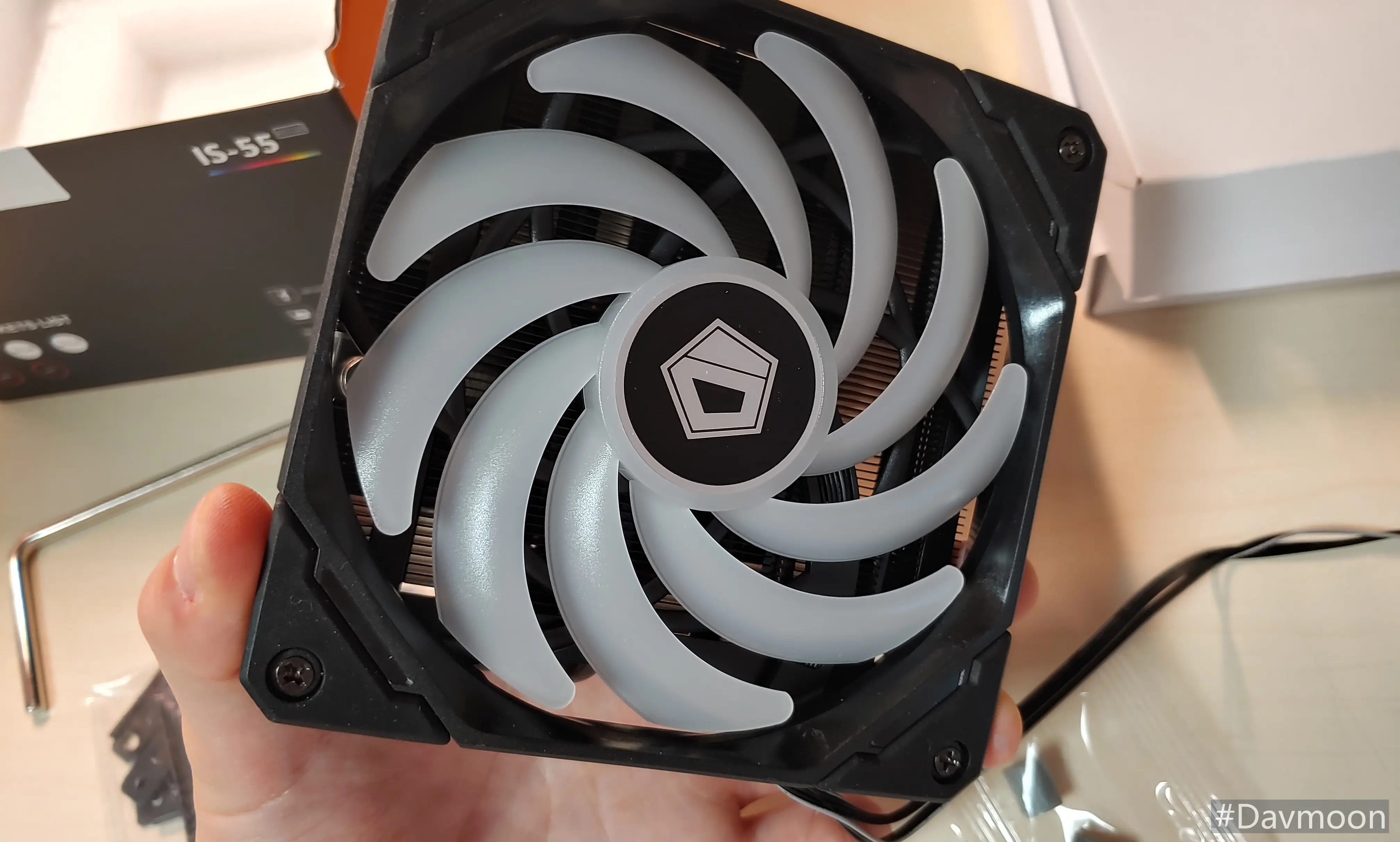 IS-55 쿨러 120x25 팬