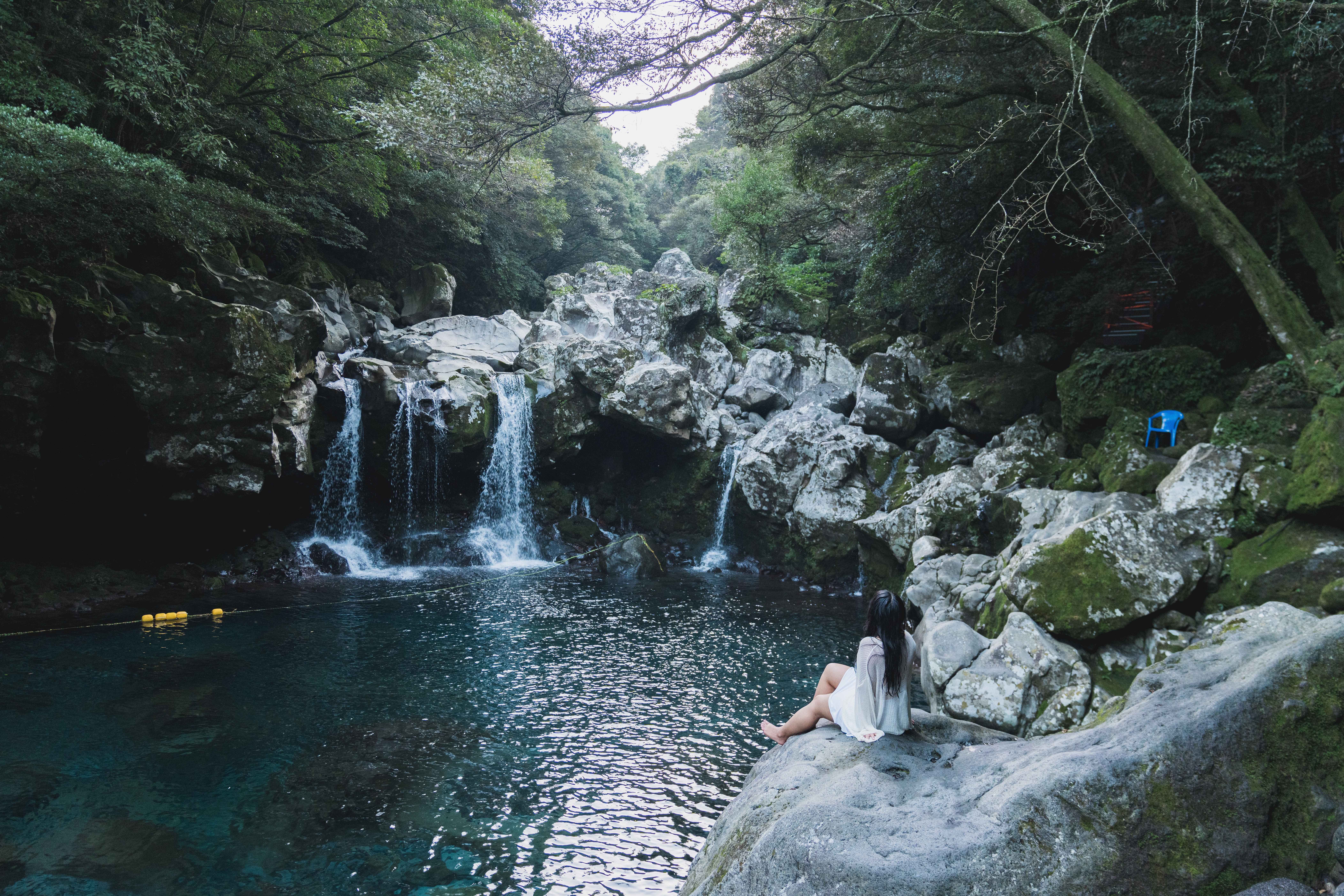 제주 돈내코 원앙폭포 사진