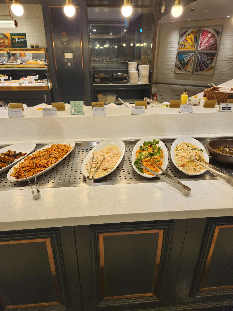 애슐리퀸즈 메뉴