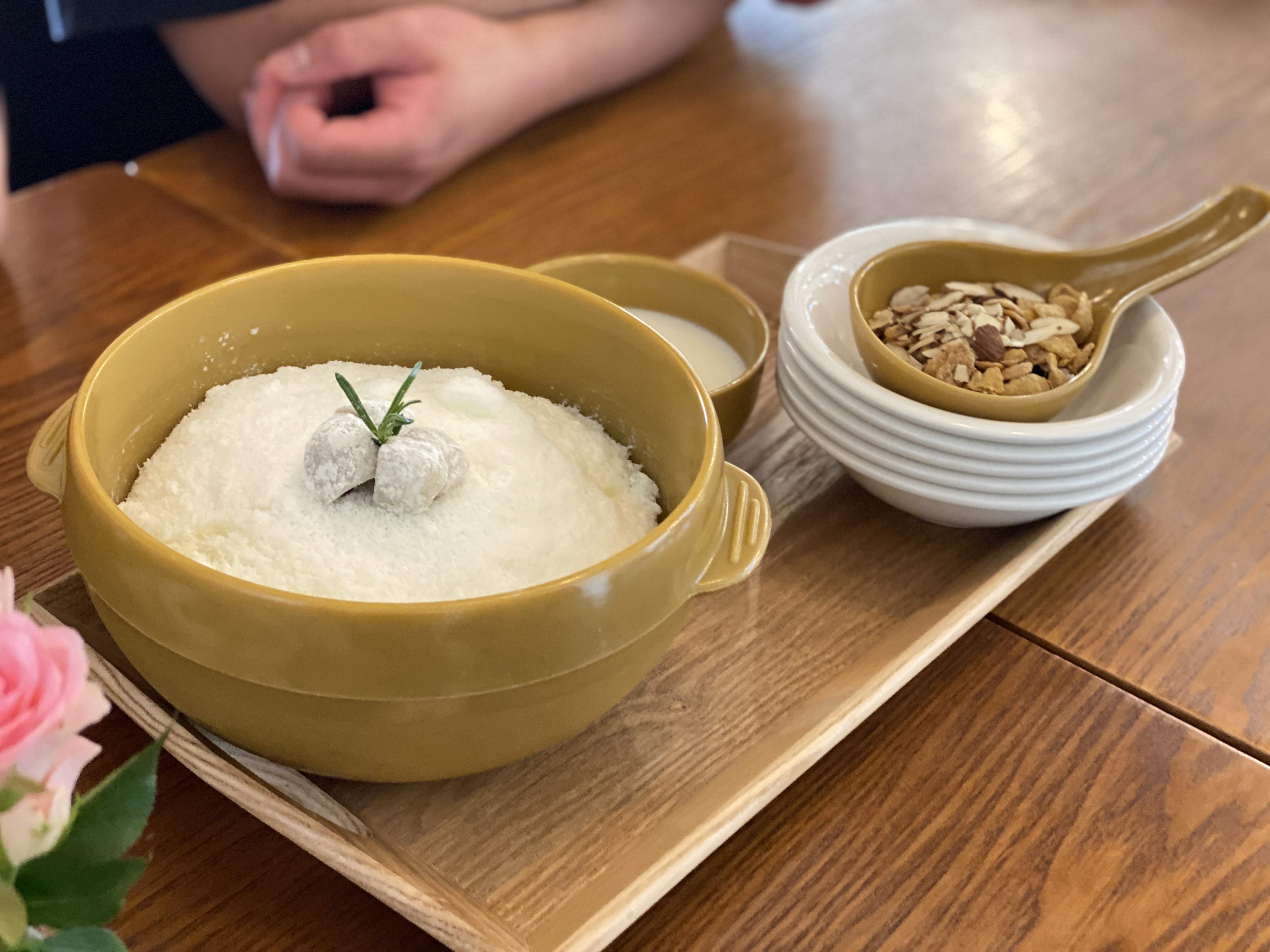 카페 주택459 팥빙수 우유빙수 흑임자빙수