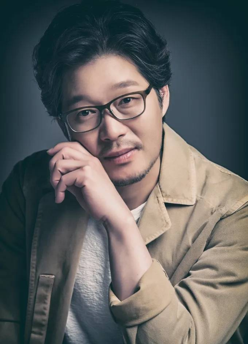 배우 유재명