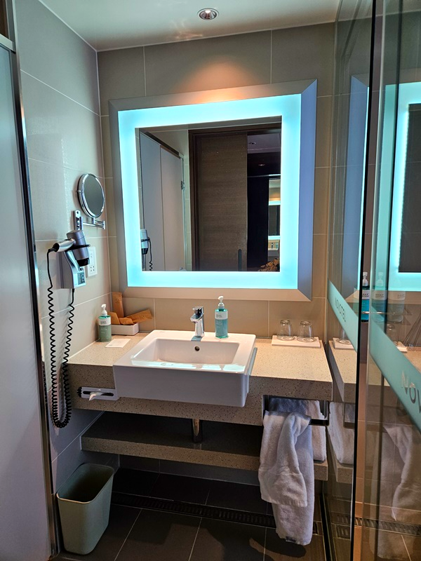 노보텔_슈페리어_화장실