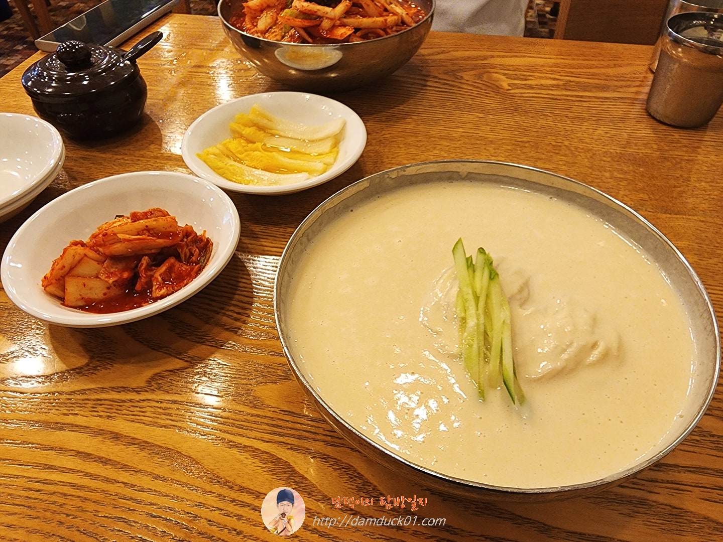 망향비빔국수 장단콩국수