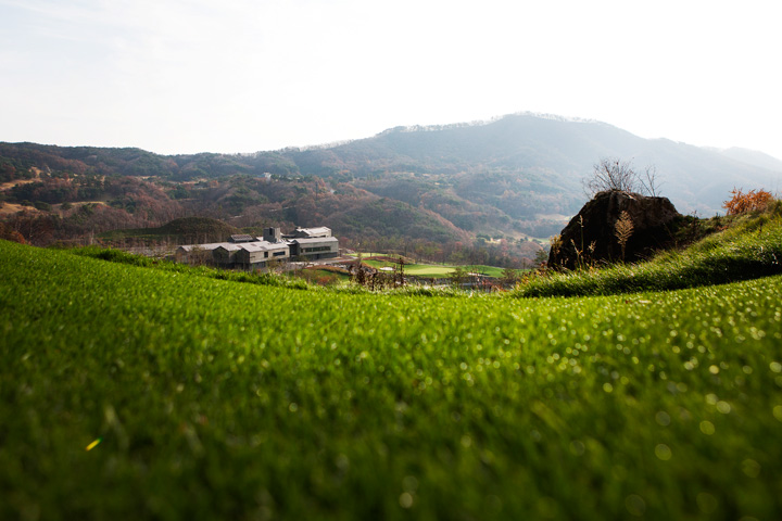 360도 컨트리클럽 (360º COUNTRY CLUB)