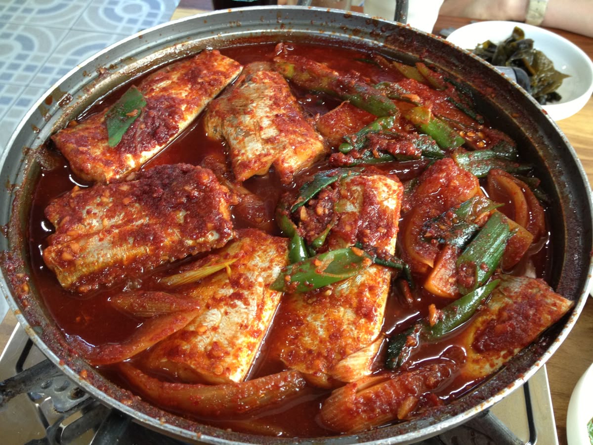 비리지 않고 감칠맛 나는 갈치조림