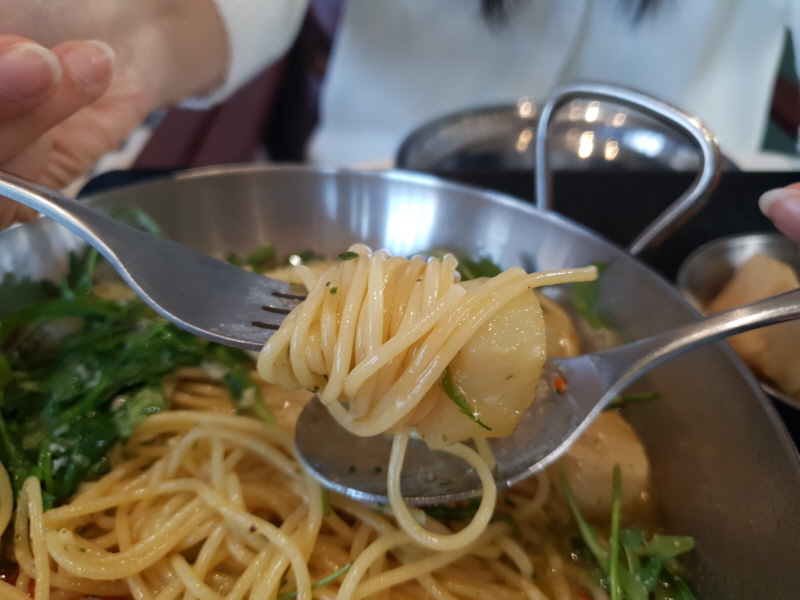 돌돌돌-면-말아서