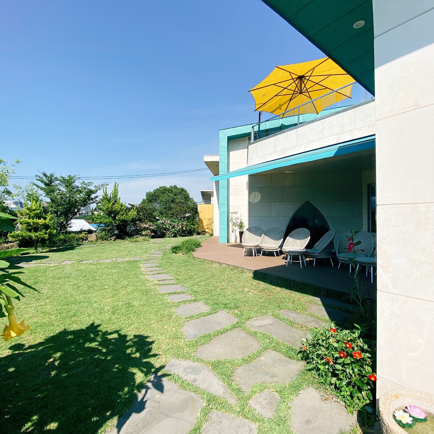 제주 서귀포 블라썸 꽃이피다 카페 인생샷 맛집