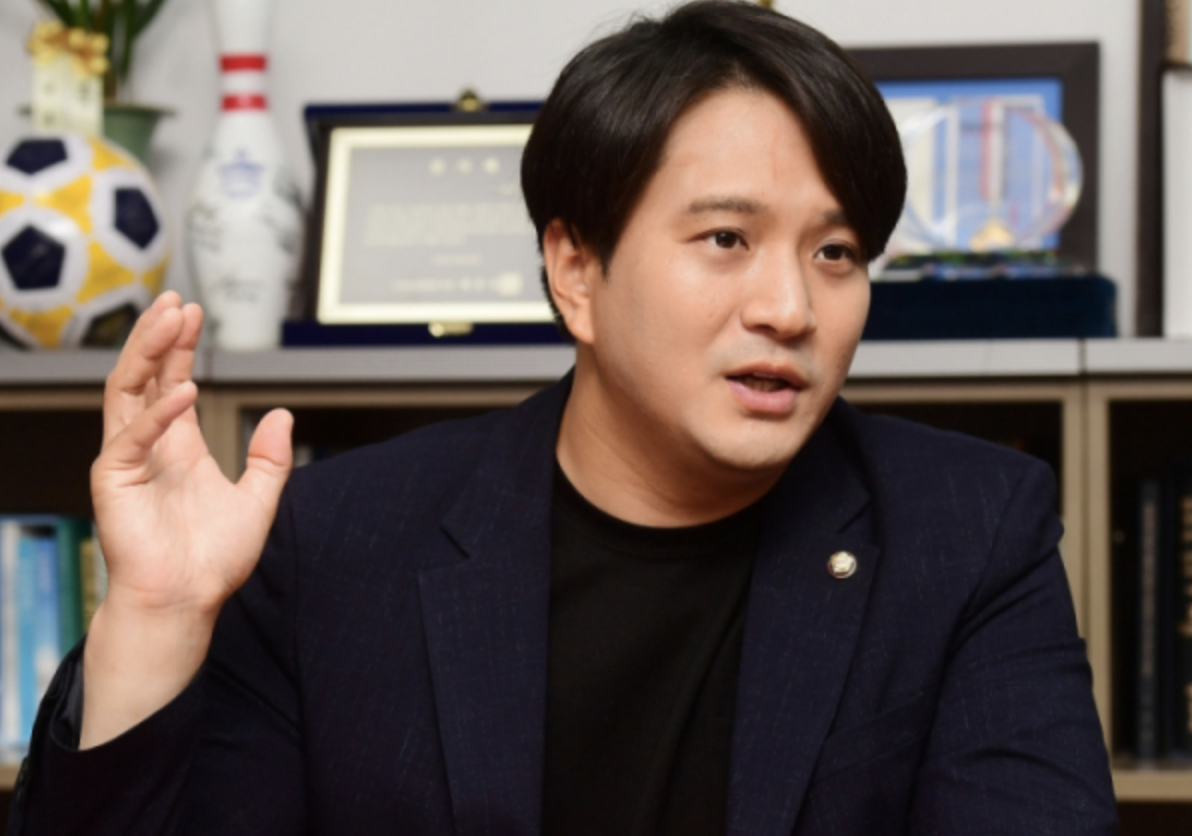 전용기 카톡 검열