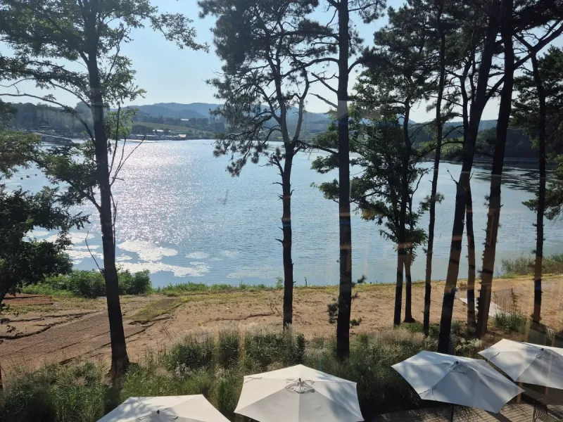 안성-카페-목적지-나인-경치