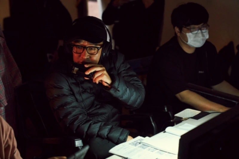 노량: 죽음의 바다을 제작하고 있는 김한민 감독