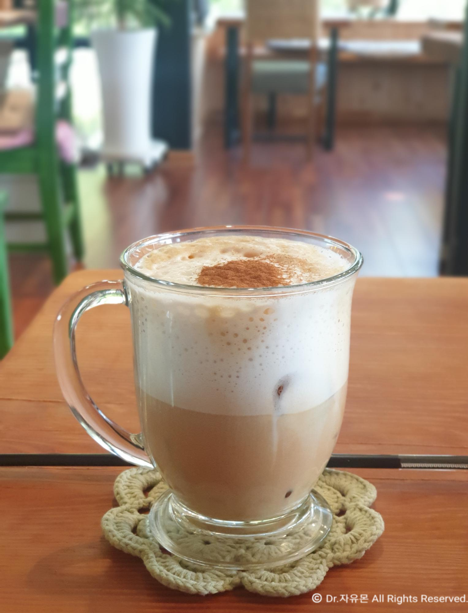 별헤는 몰랑 카푸치노