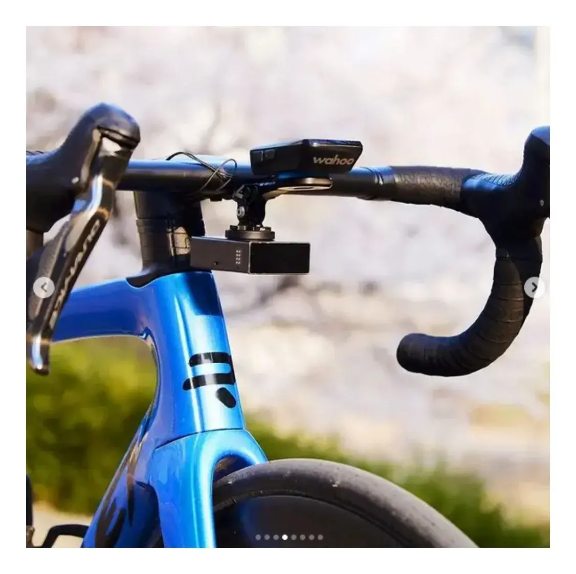 전조등+블랙박스 일체형, DVF100의 진짜 경쟁력은?