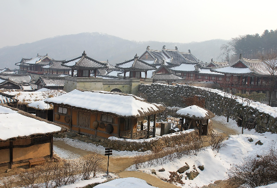 전통 장례식에 사용된 물건들 – 상여, 운구, 곡소리의 의미