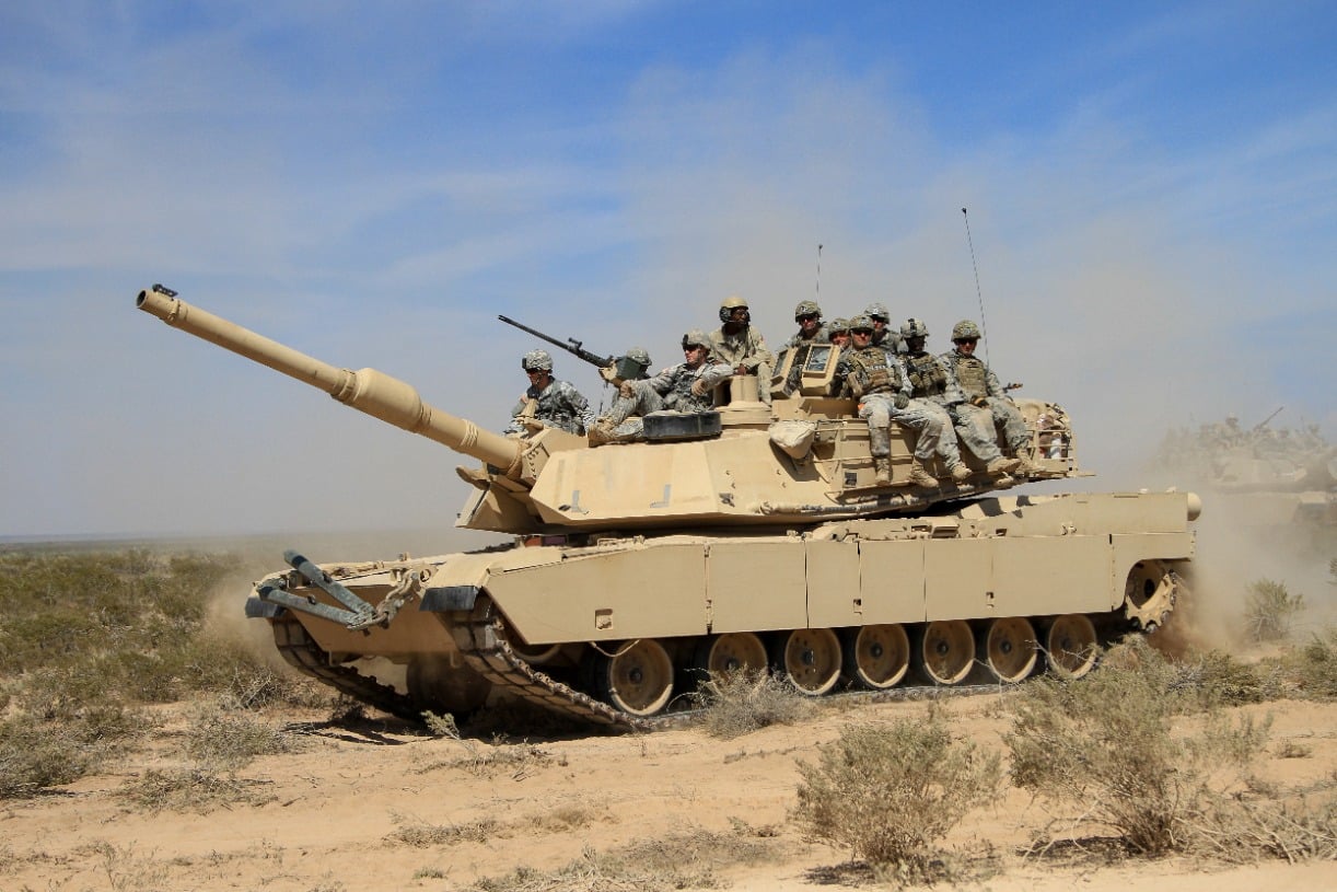 M1최신형 버전 M1A2C ABRAMS MBTs (M1A2 SEPv3)