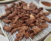 흑염소불고기